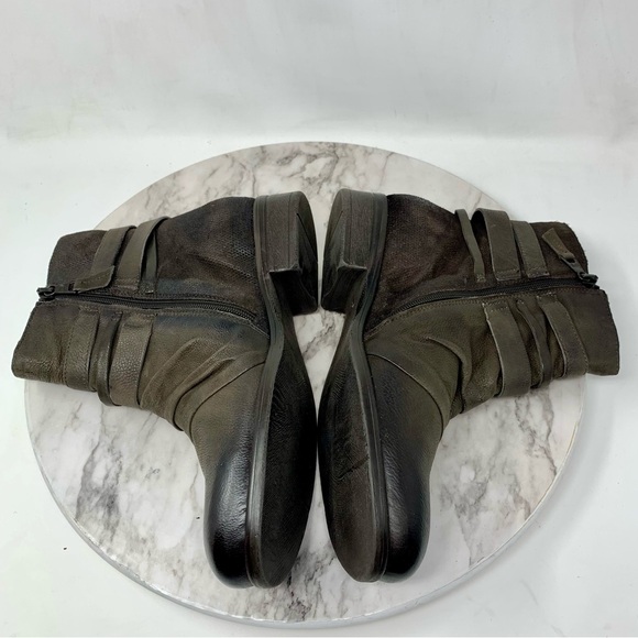 NWOT Miz Mooz Scarborough Multi Strap Olive/Brown Booties 39 Wide Moto Edgy Boho - Picture 7 of 16